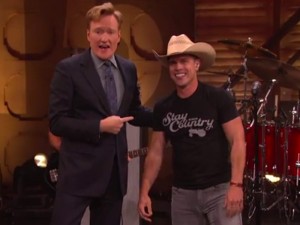 Watch Dustin Lynch Heat Things Up With “Seein’ Red” Then Strip It Down With “Cowboys and Angels” on “Conan”