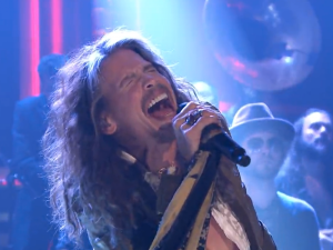 Watch Steven Tyler Croon About Black-Eyed Peas and Cornbread on “The Tonight Show”
