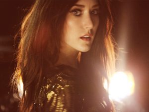 “Introverted” Aubrie Sellers Is Feeling More Comfortable as Debut Album Gets Major-Label Re-Release
